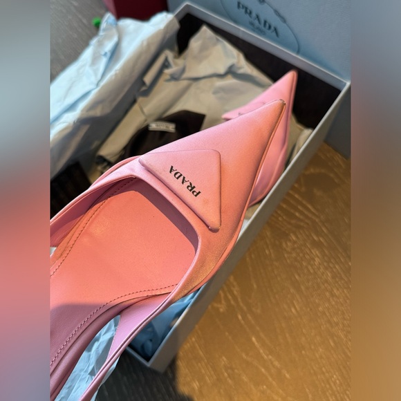 Prada pointed kitten heels - Picture 5 of 5